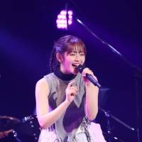 鈴木愛理「感謝の気持ちを音楽と言葉で」3rdアルバム『26/27』リリース