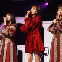 乃木坂46新内眞衣、卒業セレモニー開催
