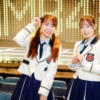 NMB48上西怜・本郷柚巴「恋と愛のその間には」インタビュー