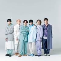 INI『smart』５月号で表紙
