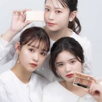 Girls2×DHOLIC、プロデュースコスメ「you know…?」先行予約販売スタート