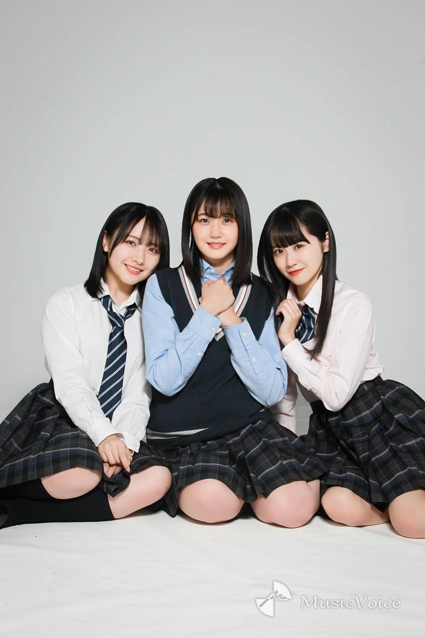 石田千穂、瀧野由美子、中村舞