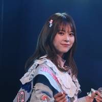 AKB48チーム４「サムネイル」公演幕開け