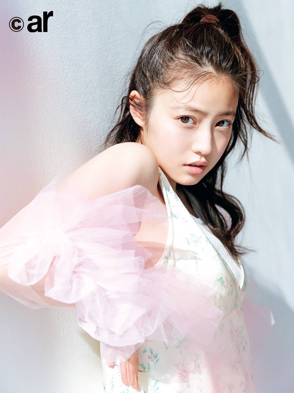 今田美桜、マシュマロ美肌を接写　『ar』５月号でカバーガール