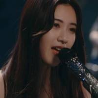 iScream、1stアルバム「i」より先行配信された「茉莉花 -Jasmine-」MV公開