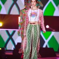 トラウデン直美『GirlsAward 2022 S/S』ANNA SUI