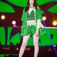 高橋ひかる『GirlsAward 2022 S/S』ANNA SUI