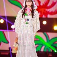 井桁弘恵『GirlsAward 2022 S/S』ANNA SUI
