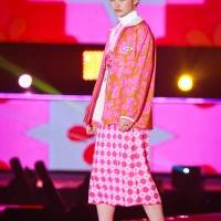 櫻坂46山崎天『GirlsAward 2022 S/S』ANNA SUI