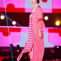 新川優愛『GirlsAward 2022 S/S』ANNA SUI