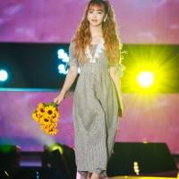 藤田ニコル『GirlsAward 2022 S/S』CALNAMUR