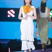 日向坂46高本彩花『GirlsAward 2022 S/S』CALNAMUR