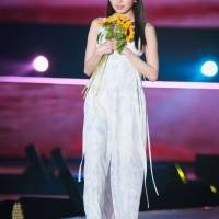 香音『GirlsAward 2022 S/S』CALNAMUR