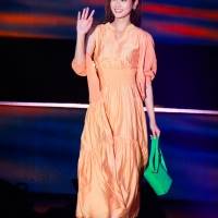 めるる『GirlsAward 2022 S/S』dazzlin