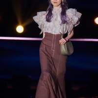 AKB48本田仁美『GirlsAward 2022 S/S』dazzlin