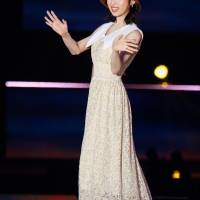 AKB48小栗有以『GirlsAward 2022 S/S』dazzlin
