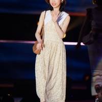 AKB48小栗有以『GirlsAward 2022 S/S』dazzlin