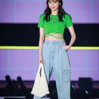 田鍋梨々花『GirlsAward 2022 S/S』Seventeen×WEGO