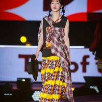 日向坂46佐々木美玲『GirlsAward 2022 S/S』Top of the Hill