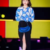 景井ひな『Rakuten GirlsAward 2022 S/S』NYLON × CHARLES & KEITH
