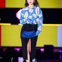 景井ひな『Rakuten GirlsAward 2022 S/S』NYLON × CHARLES & KEITH