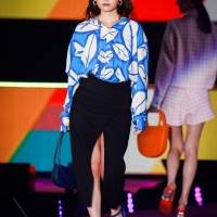 景井ひな『Rakuten GirlsAward 2022 S/S』NYLON × CHARLES & KEITH