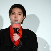 磯村勇斗『ホリック xxxHOLiC』初日舞台挨拶