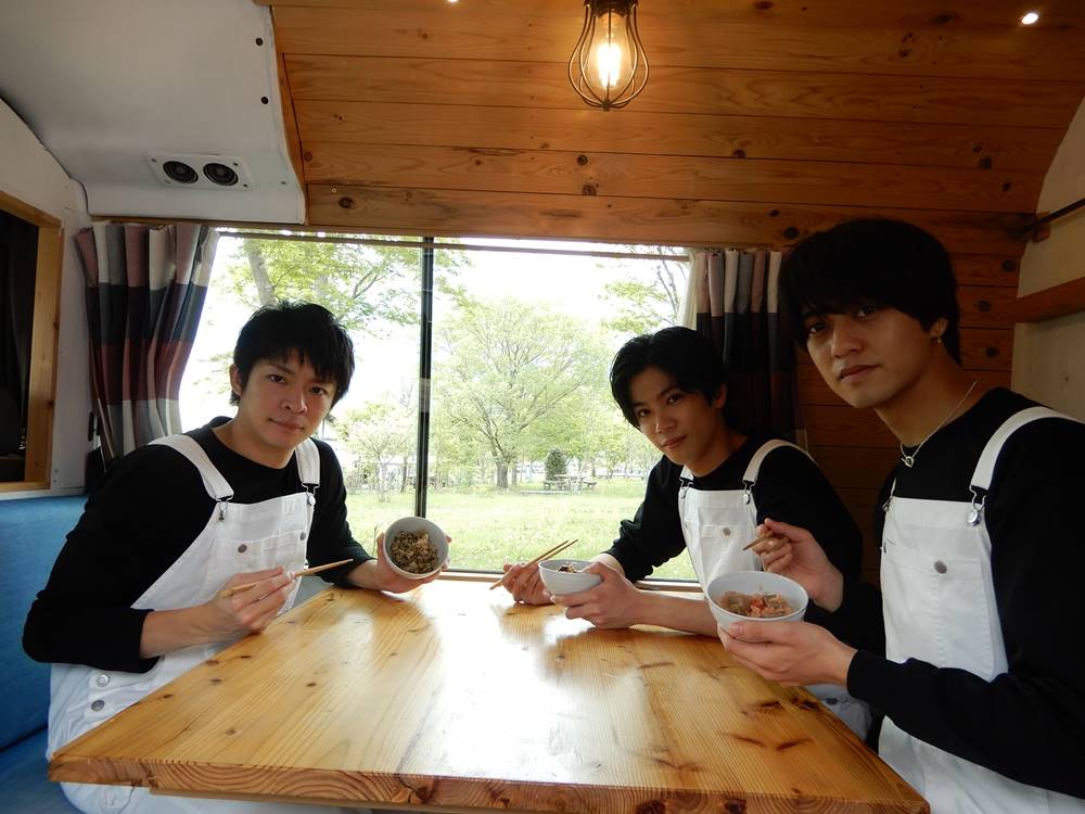 キンプリがキャンピングカーで全国行脚、道の駅料理対決：『King & Princeる。』