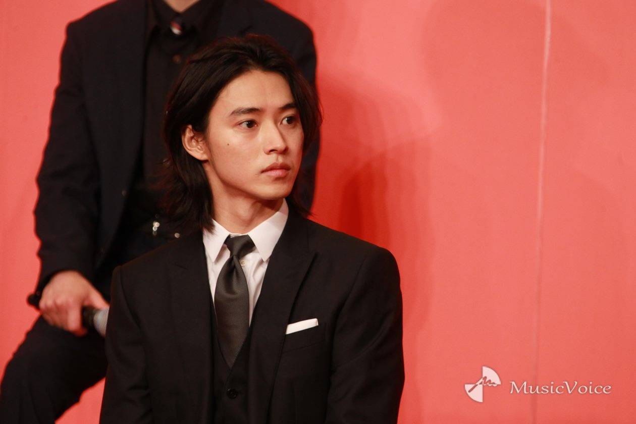 吉沢亮、手紙で「やっぱり山崎賢人すげえ！」清野菜名、大沢たかおも絶賛