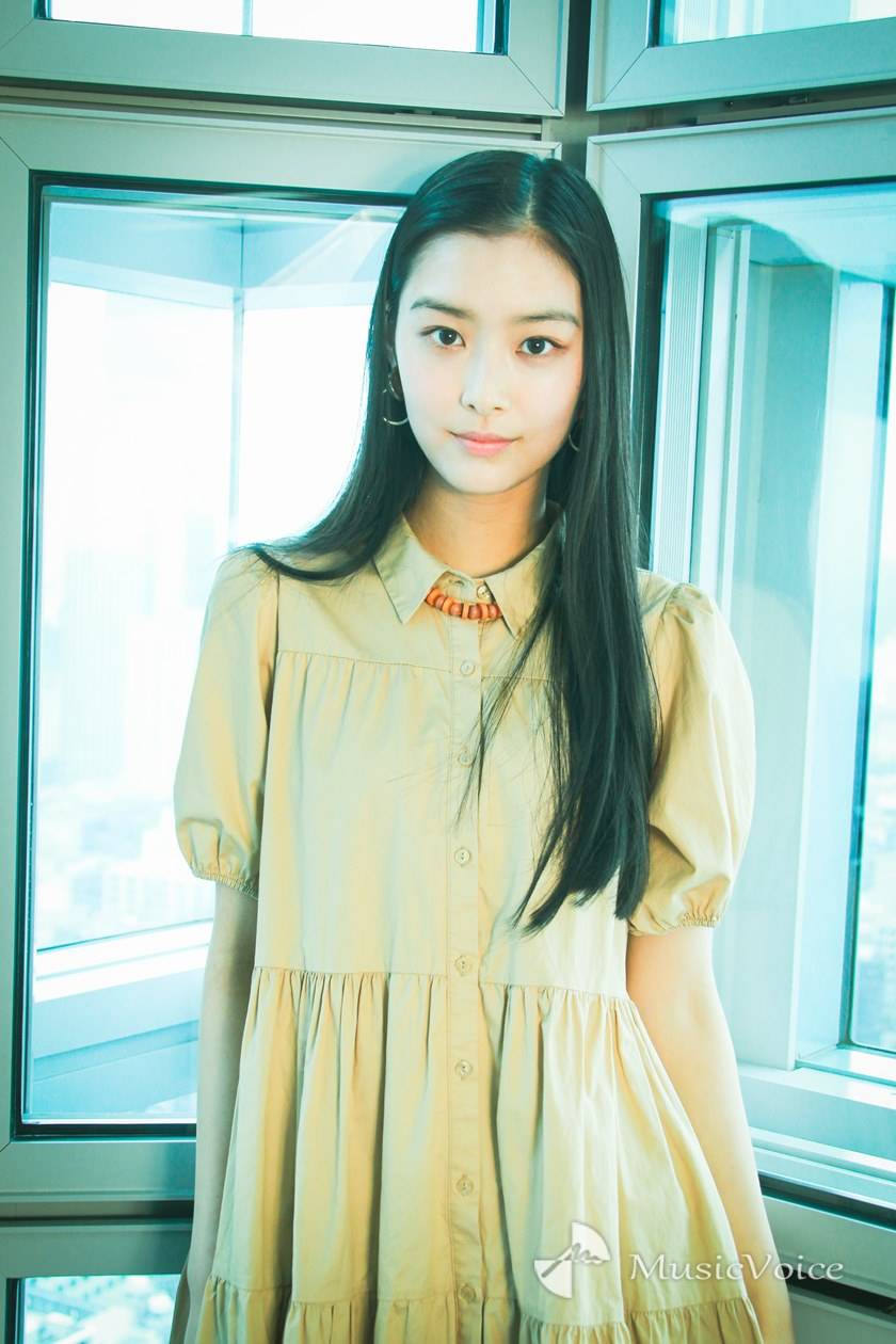 汐谷友希、初映画でクラスのマドンナ役「肌や髪もベストな状態で」