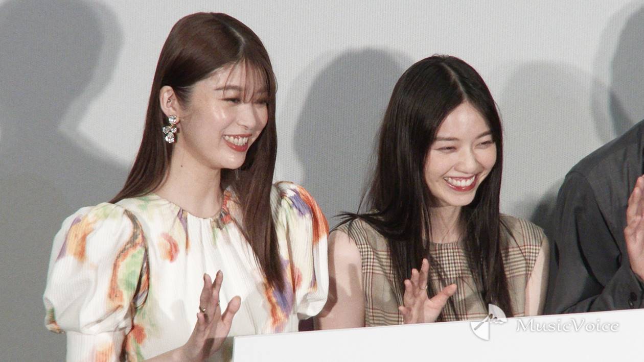 西野七瀬＆馬場ふみか、笑顔全開フォトセッション