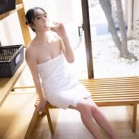 松井咲子、2nd写真集先行カット第２弾