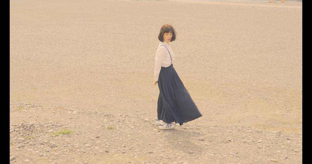 千秋「歌いたいから歌います」20年ぶりの新曲「GREEN FLASH」配信開始