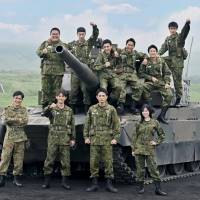 町田啓太、北村一輝は「父親のよう」　ドラマ『テッパチ！』