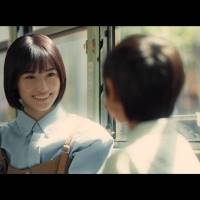 乃木坂46掛橋沙耶香、懐かしの路面電車に終始リラックス「落ち着く」　地元岡山で撮影　