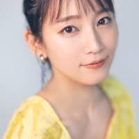 吉岡里帆「コツコツと真摯に」思い描く役者人生：『スルメが丘は花の匂い』舞台初主演