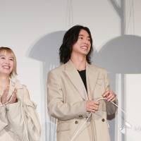 山崎賢人『キングダム２ 遥かなる大地へ』の初日舞台挨拶