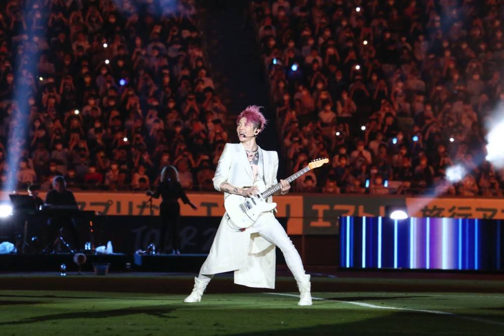 MIYAVI「歓迎と感謝の気持ちを込めて演奏」国立競技場でロックなエール