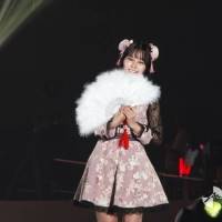 イコラブ齊藤なぎさ、キュートにランウェイ：関コレ
