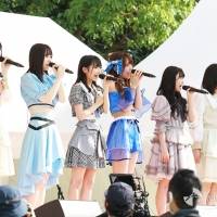 STU48、イコラブ山本杏奈ら広島出身者と平和願う曲熱唱