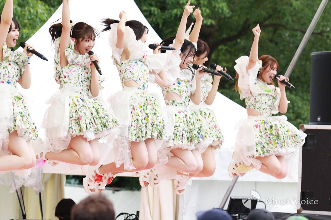 スパガ、夏曲で「TIF」２日目盛り上げる
