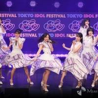 乃木坂46・５期生「TIF」パフォーマンス