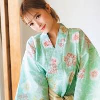 聖菜、写真集先行カット第２弾