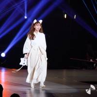 三上悠亜「KANSAI COLLECTION 2022 AUTUMN & WINTER」