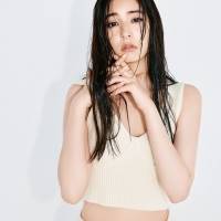 新木優子、圧倒的美脚『ar』９月号