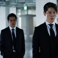 映画『ヘルドッグス』新場面写真公開