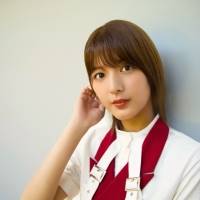 関有美子『鷹のつどい』インタビュー