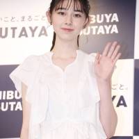 石川花、初の囲み取材で緊張