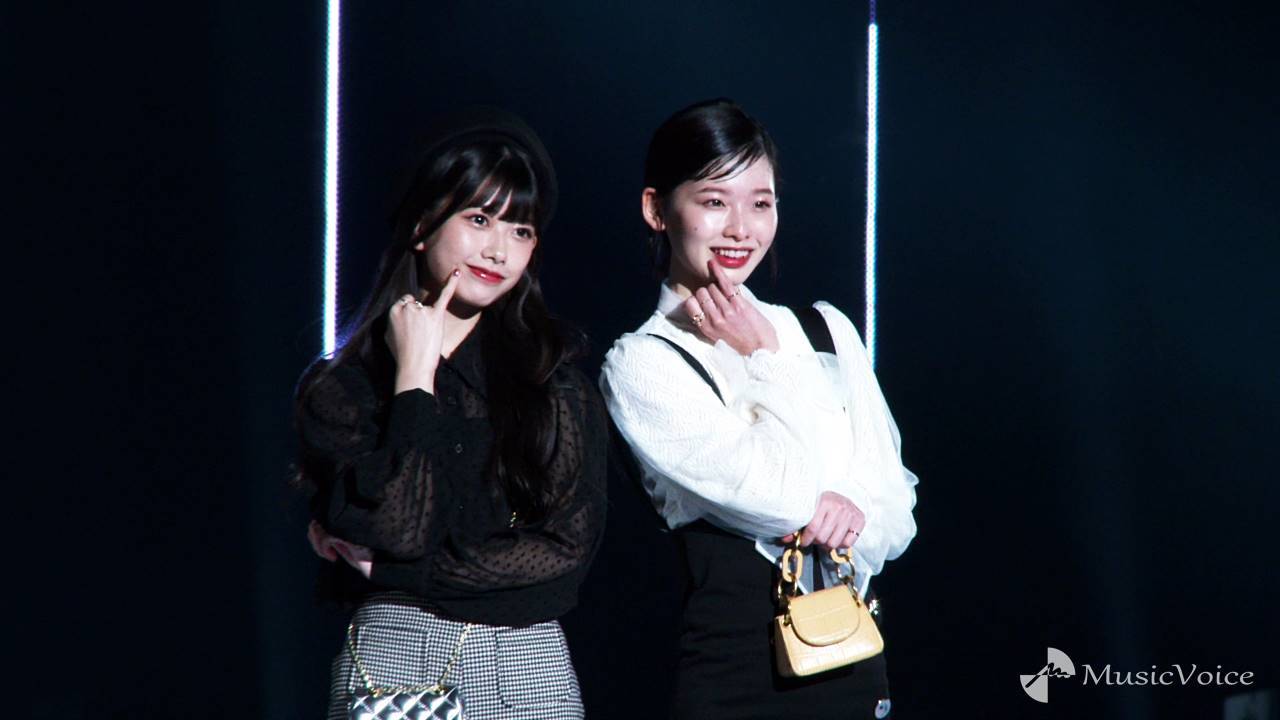 AKB48千葉恵里＆浅井七海、美脚全開　「TGC」でランウェイ