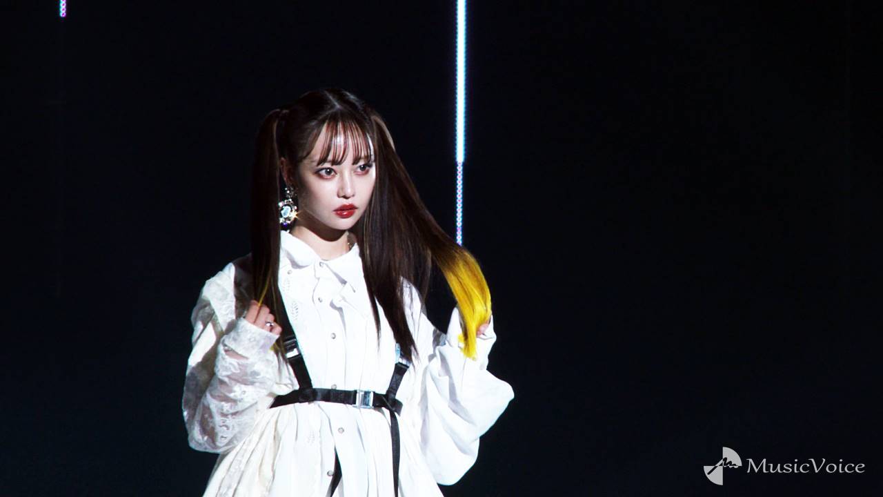 中村里砂×佐藤ノア×ゆきりぬ×かてぃ「TGC」ランウェイ、ひろゆきも登場